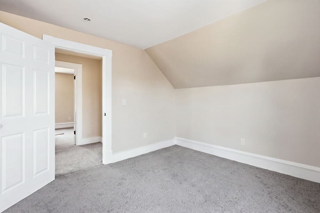24 Washington Ave, Holyoke MA 01040 photo 36