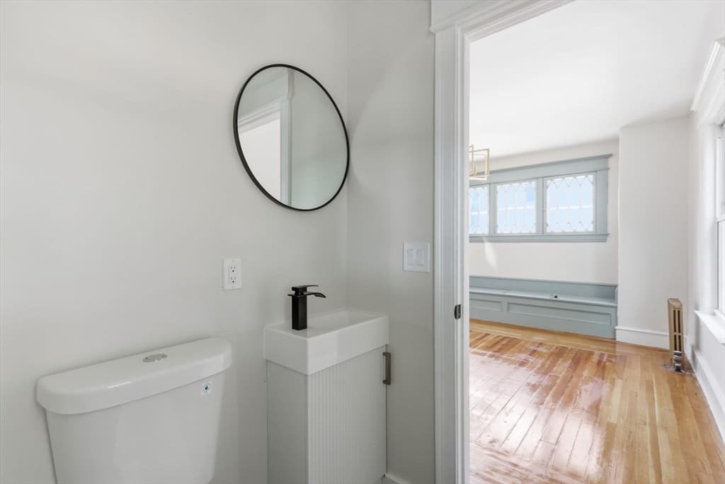 24 Washington Ave, Holyoke MA 01040 photo 20