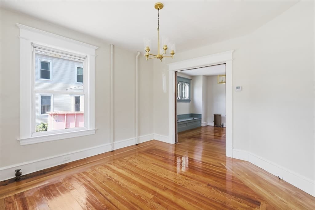 24 Washington Ave, Holyoke MA 01040 photo 10