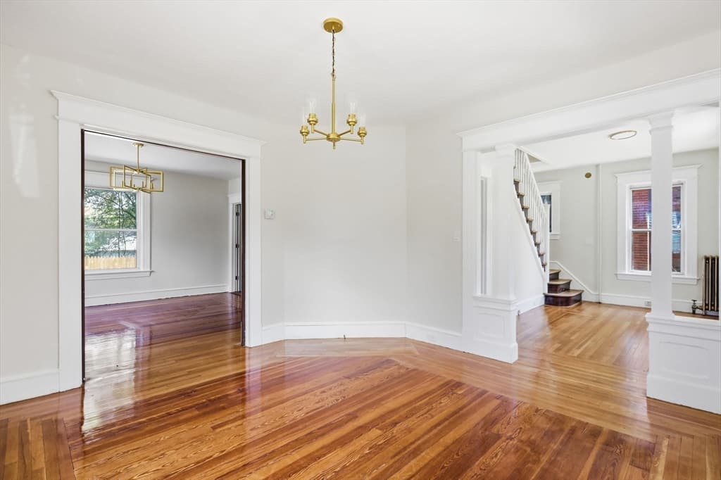 24 Washington Ave, Holyoke MA 01040 photo 8