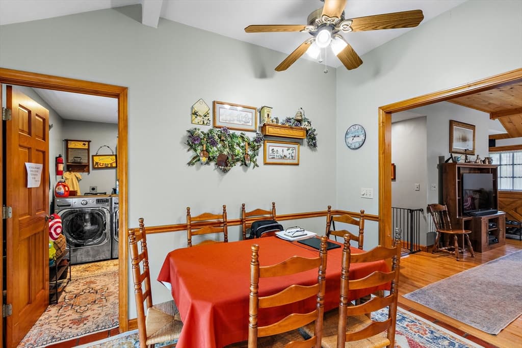 421 Oakhill Avenue, Attleboro MA 02703 photo 16