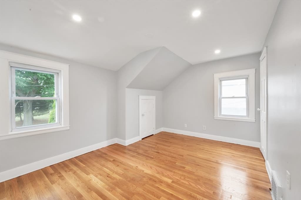 74-76 Whiton Ave, Quincy MA 02169 photo 25