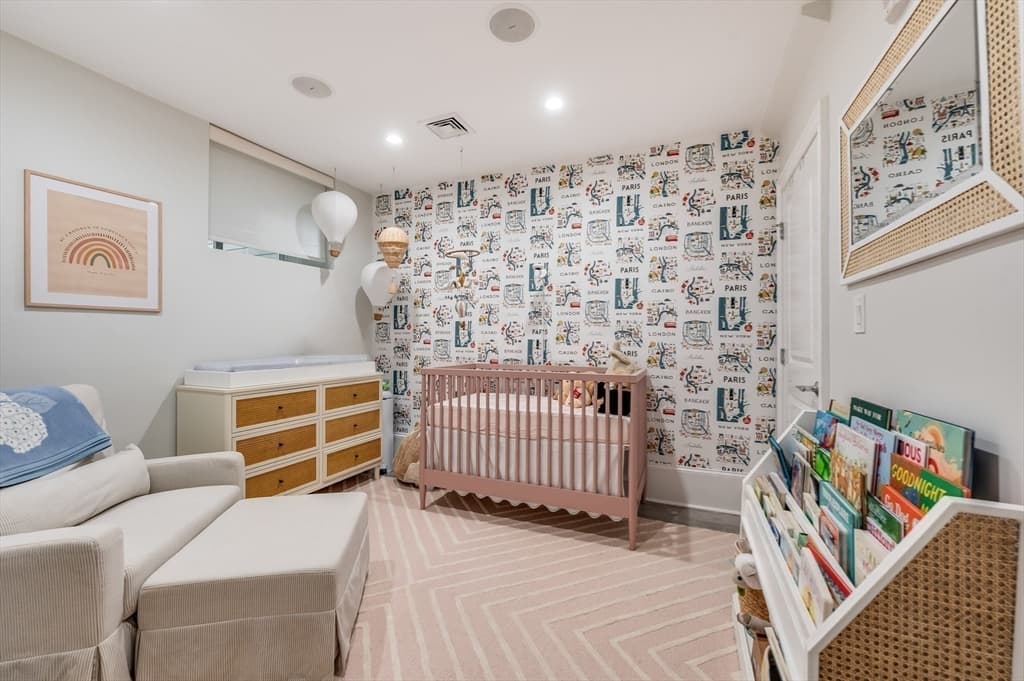 530 E Broadway # 1, Boston MA 02127 photo 12