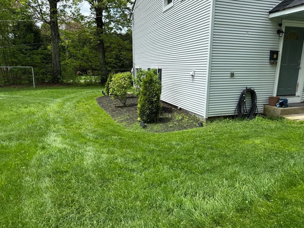 137 Pierce St, West Boylston MA 01583 photo 3