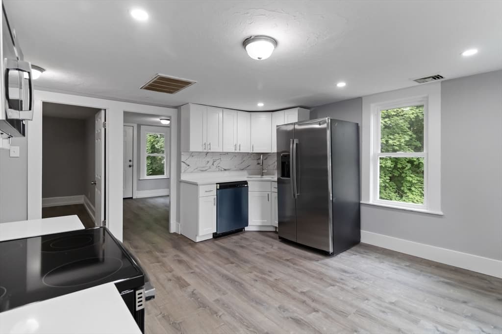 289-291 Providence Rd, Grafton MA 01560 photo 5