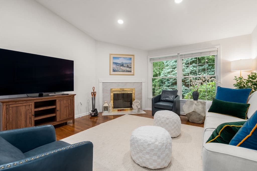 96 Grove, Shrewsbury MA 01545 photo 12