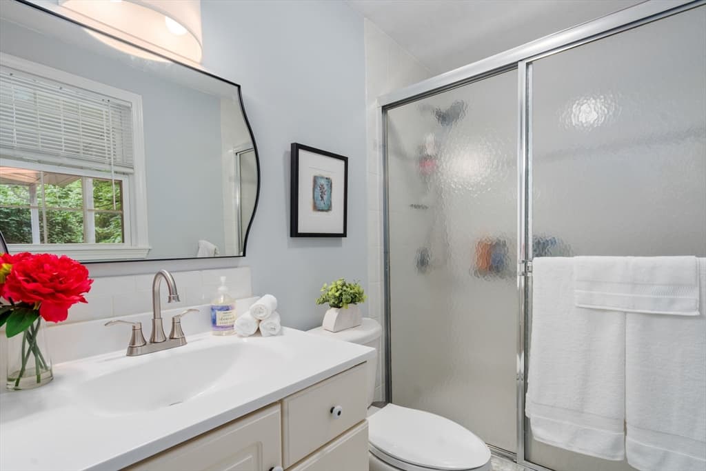 96 Grove, Shrewsbury MA 01545 photo 22