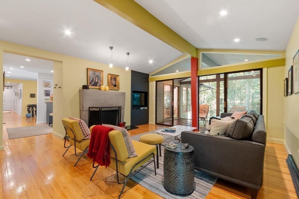 221 Pope Rd, Acton MA 01720 photo 11