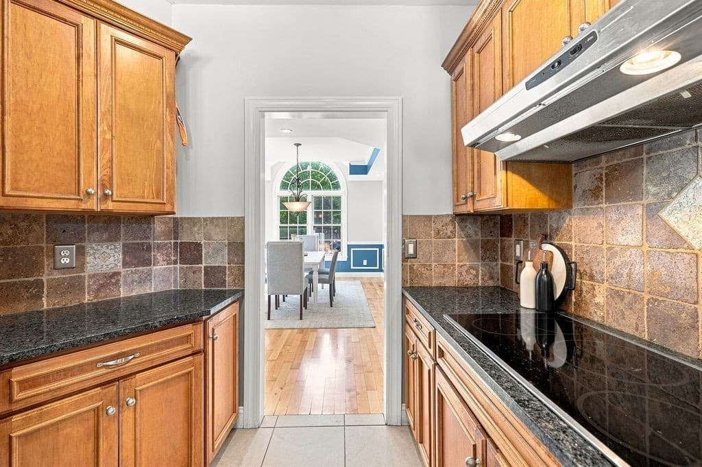 Single Family Residence at 26 Ashlynn Way, Rehoboth MA 02769, Rehoboth, photo 20 of 38