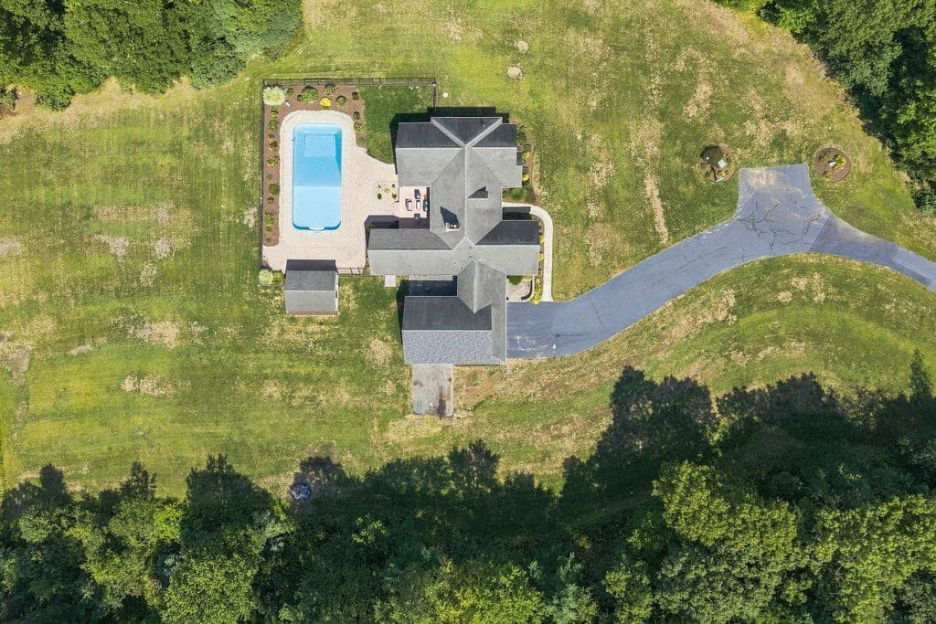 Single Family Residence at 26 Ashlynn Way, Rehoboth MA 02769, Rehoboth, photo 4 of 38