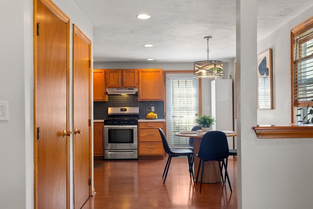 50 Emory St, Brockton MA 02301 photo 5