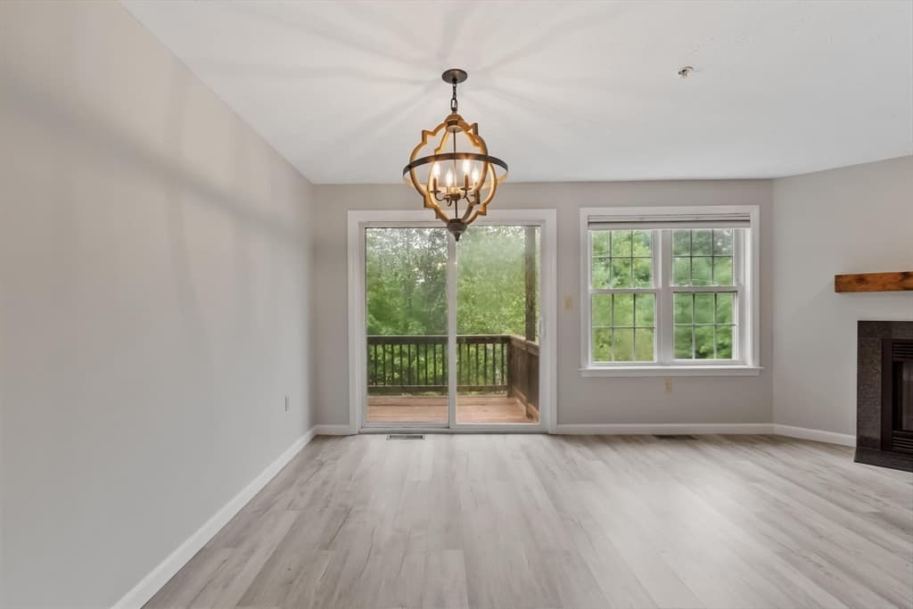 9 Green Briar Rd # 9, Fitchburg MA 01420 photo 8