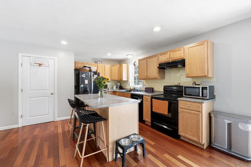 341 Primrose Hill, Dracut MA 01826 photo 20