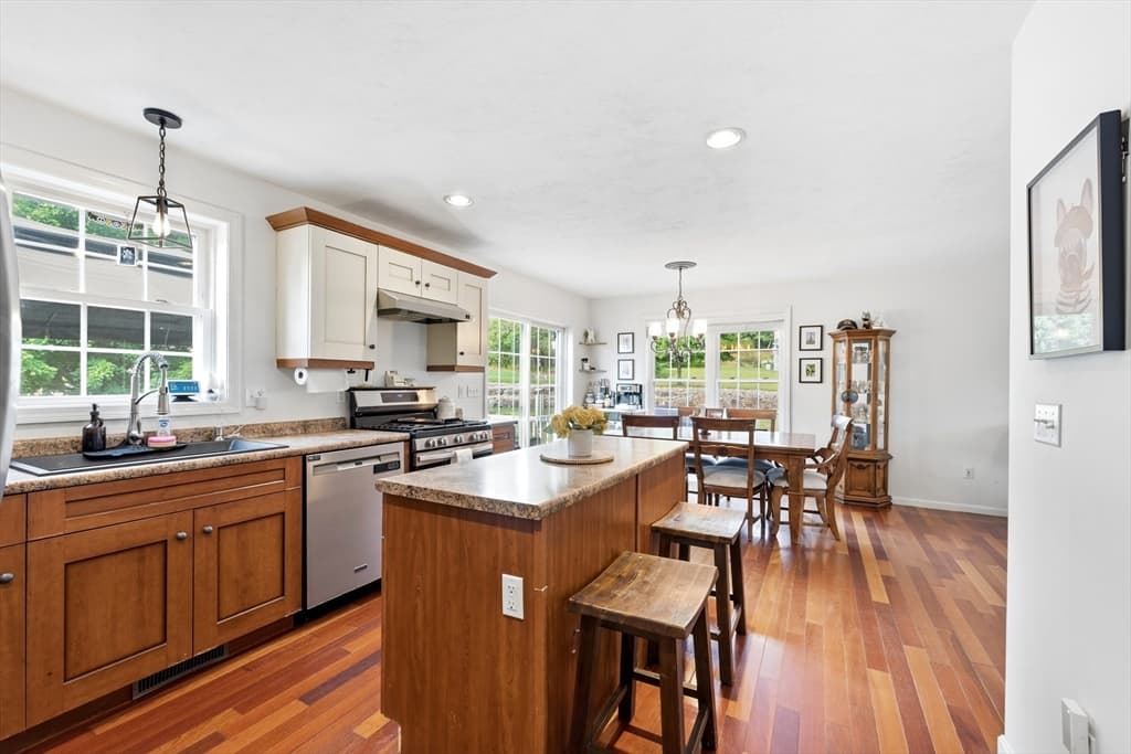 341 Primrose Hill, Dracut MA 01826 photo 10