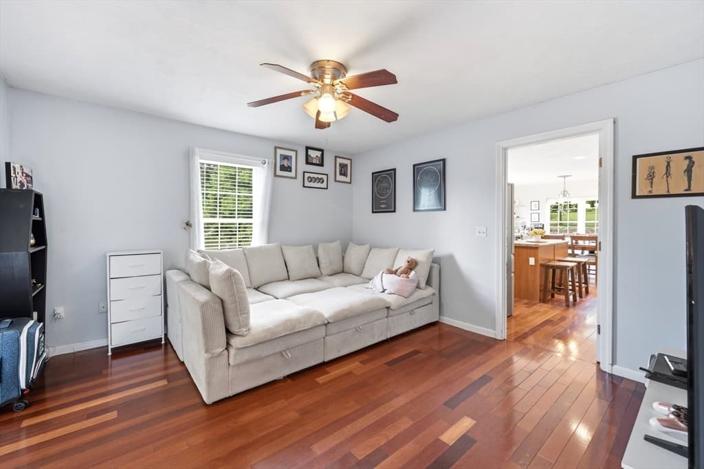 341 Primrose Hill, Dracut MA 01826 photo 25