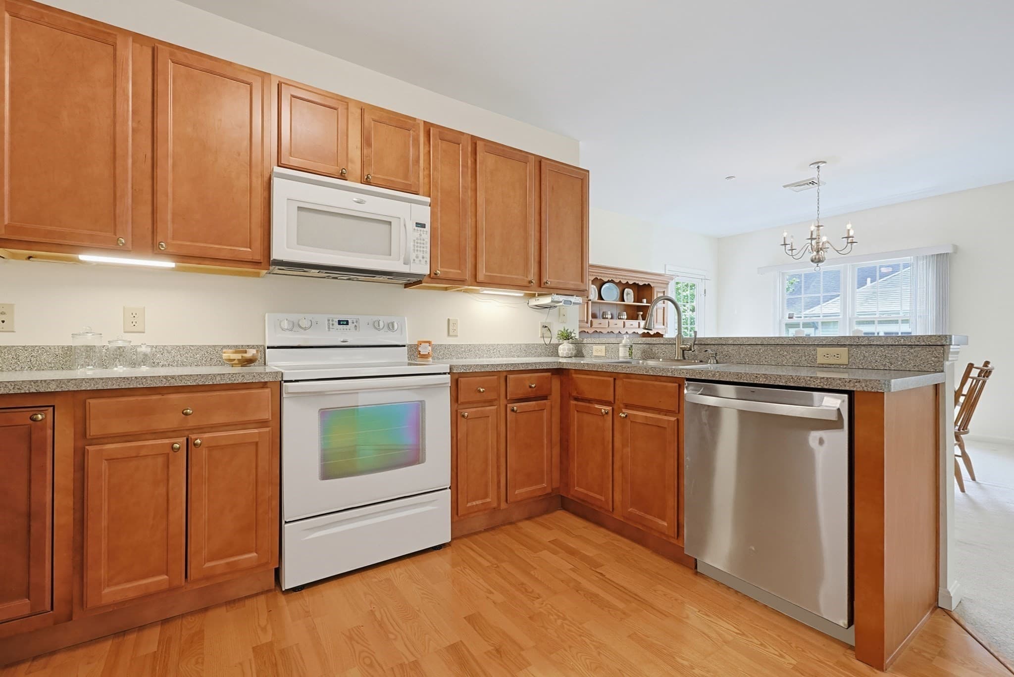 Condominium at 631 East St # J204, Mansfield MA 02048, Mansfield, photo 12 of 32