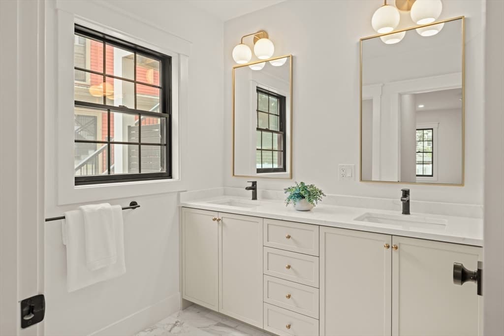 23 College Hill Rd # 1, Somerville MA 02144 photo 13