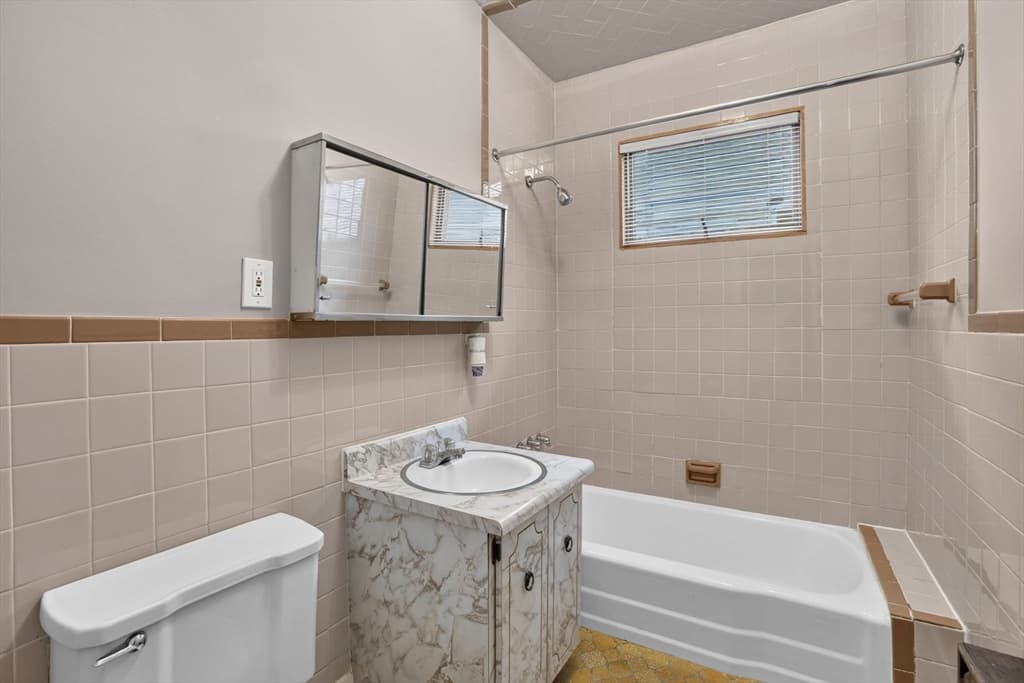 143-145 Middlesex Ave, Medford MA 02155 photo 32