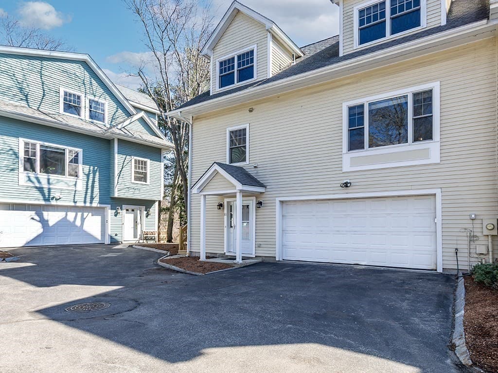 81 Beecher Pl # 81, Newton MA 02459 photo 35