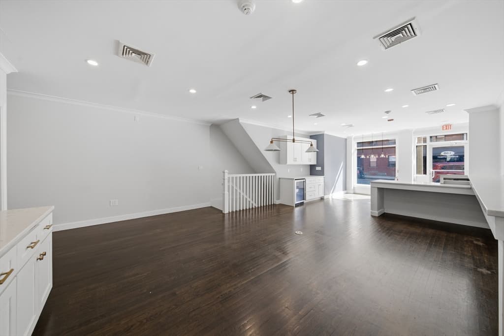 188-190 Sumner St, Boston MA 02128 photo 5