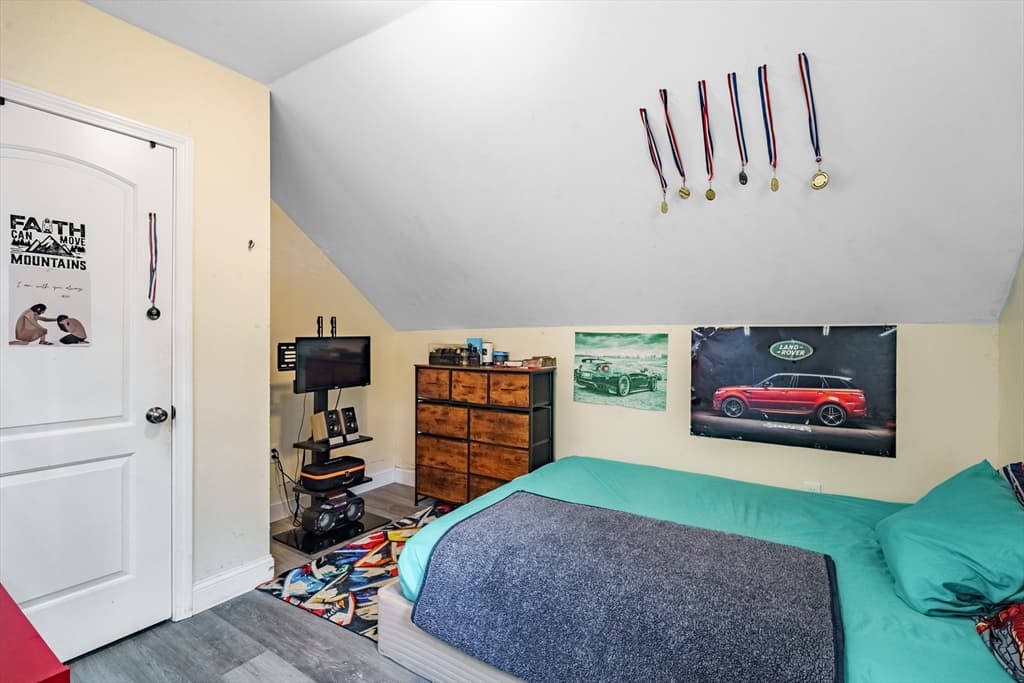 26 Benefit St, Southbridge MA 02710 photo 13