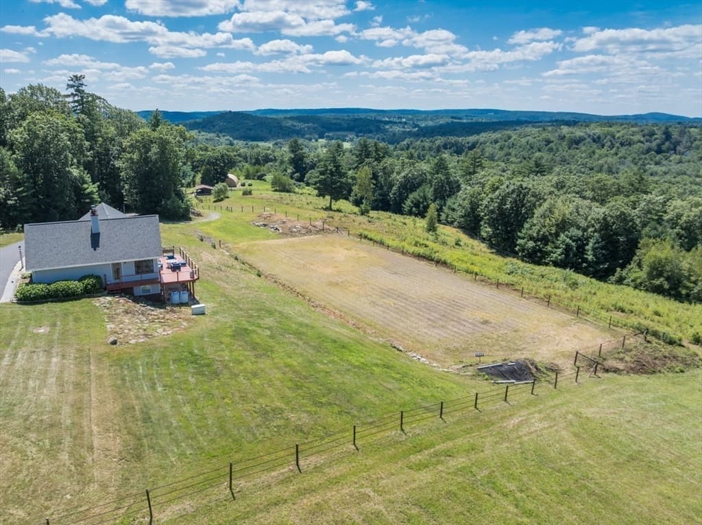 16 Cider Mill Rd, North Brookfield MA 01535 photo 5