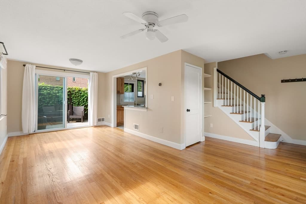 956 Belmont # 956, Watertown DC 20472
