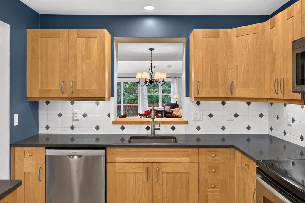 66 Holbeck Corner # 66, Plymouth MA 02360 photo 14