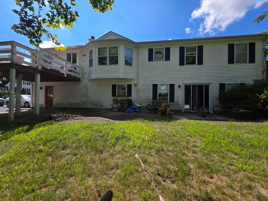 Single Family Residence at 92 Rosemary Rd, North Attleboro MA 02760, North Attleboro, photo 2 of 3