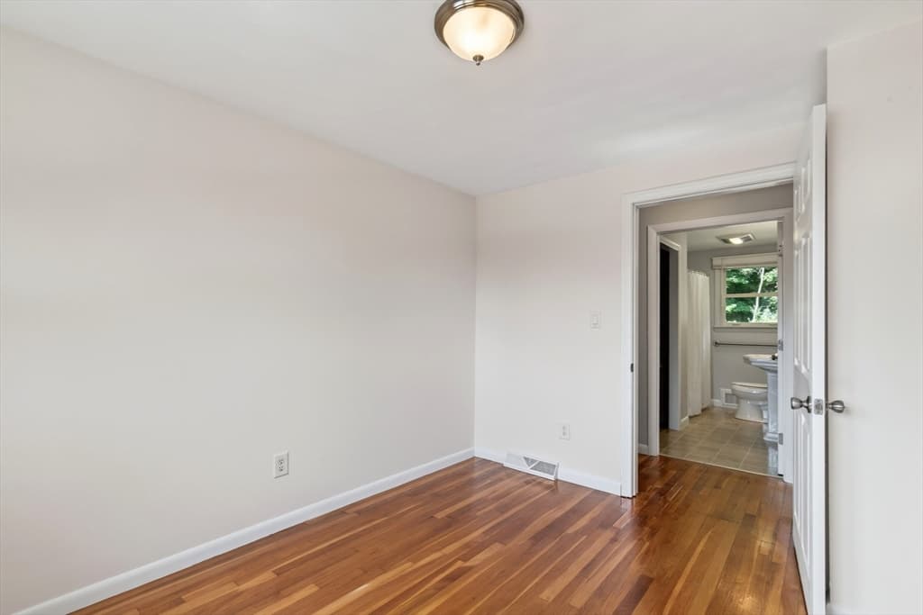 97 Allen Rd, Billerica MA 01821 photo 16