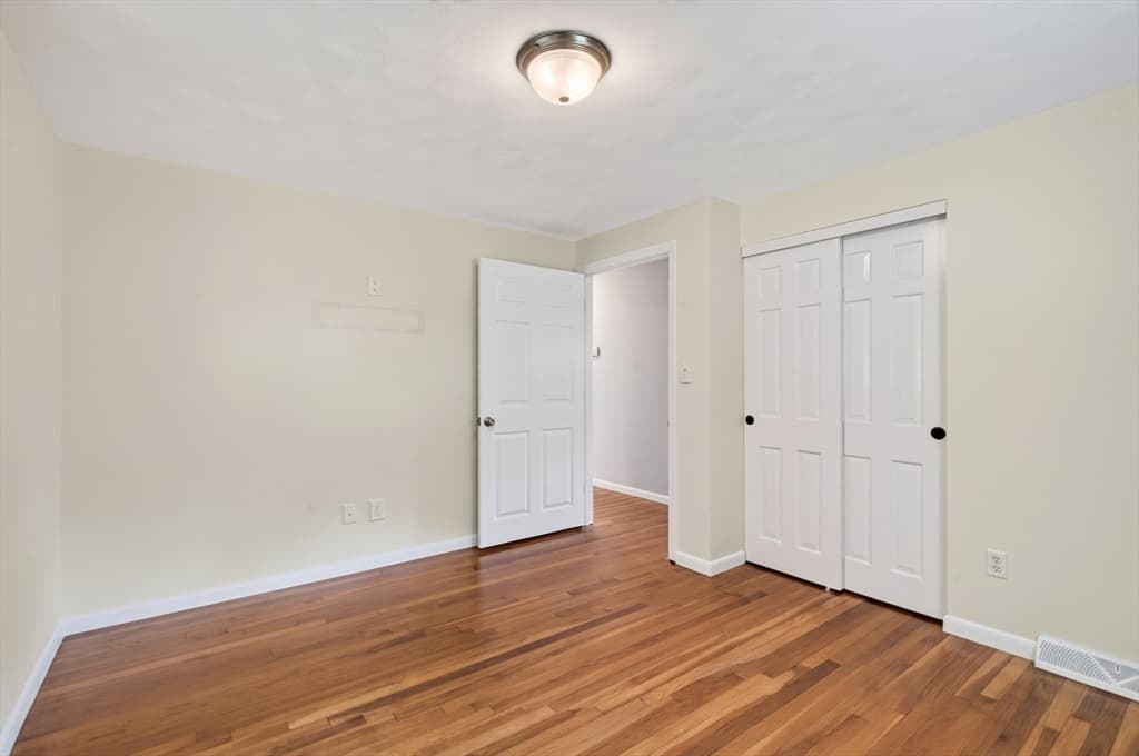 97 Allen Rd, Billerica MA 01821 photo 18