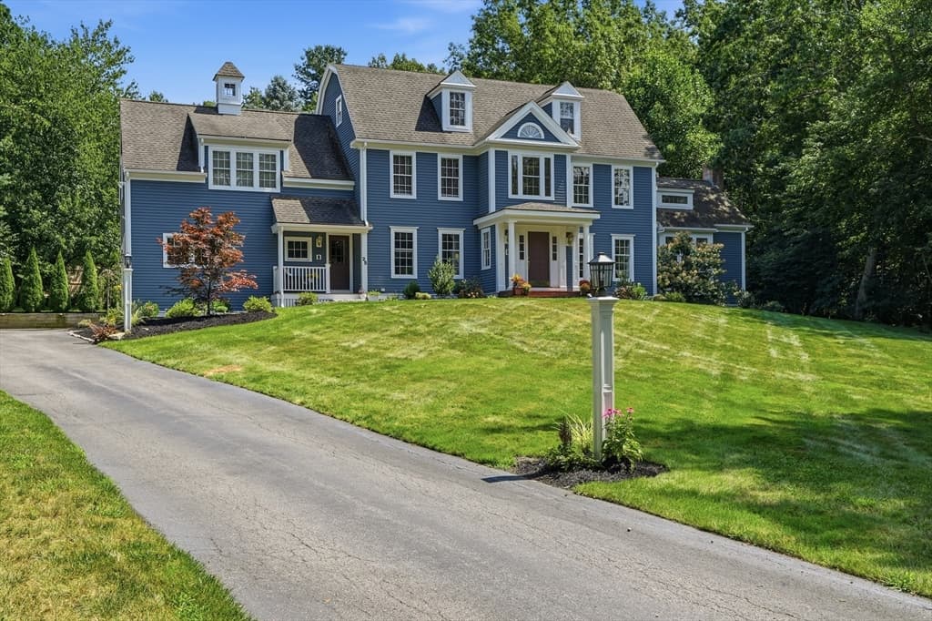 25 Hidden Valley Rd, Marshfield MA 02050