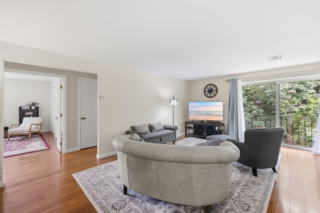 181 Littleton Rd # 212, Chelmsford MA 01824 photo 15