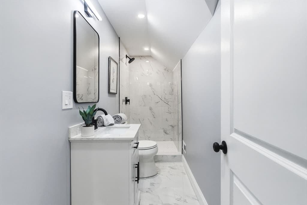 6 Linden Road # A, Melrose MA 02176 photo 26