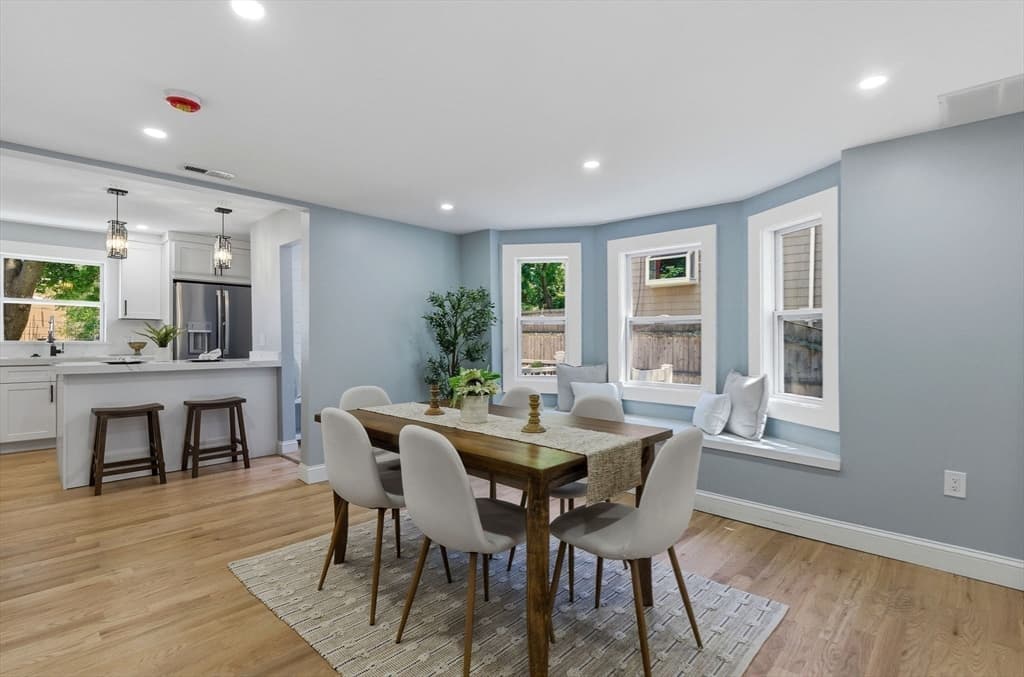 6 Linden Road # A, Melrose MA 02176 photo 4