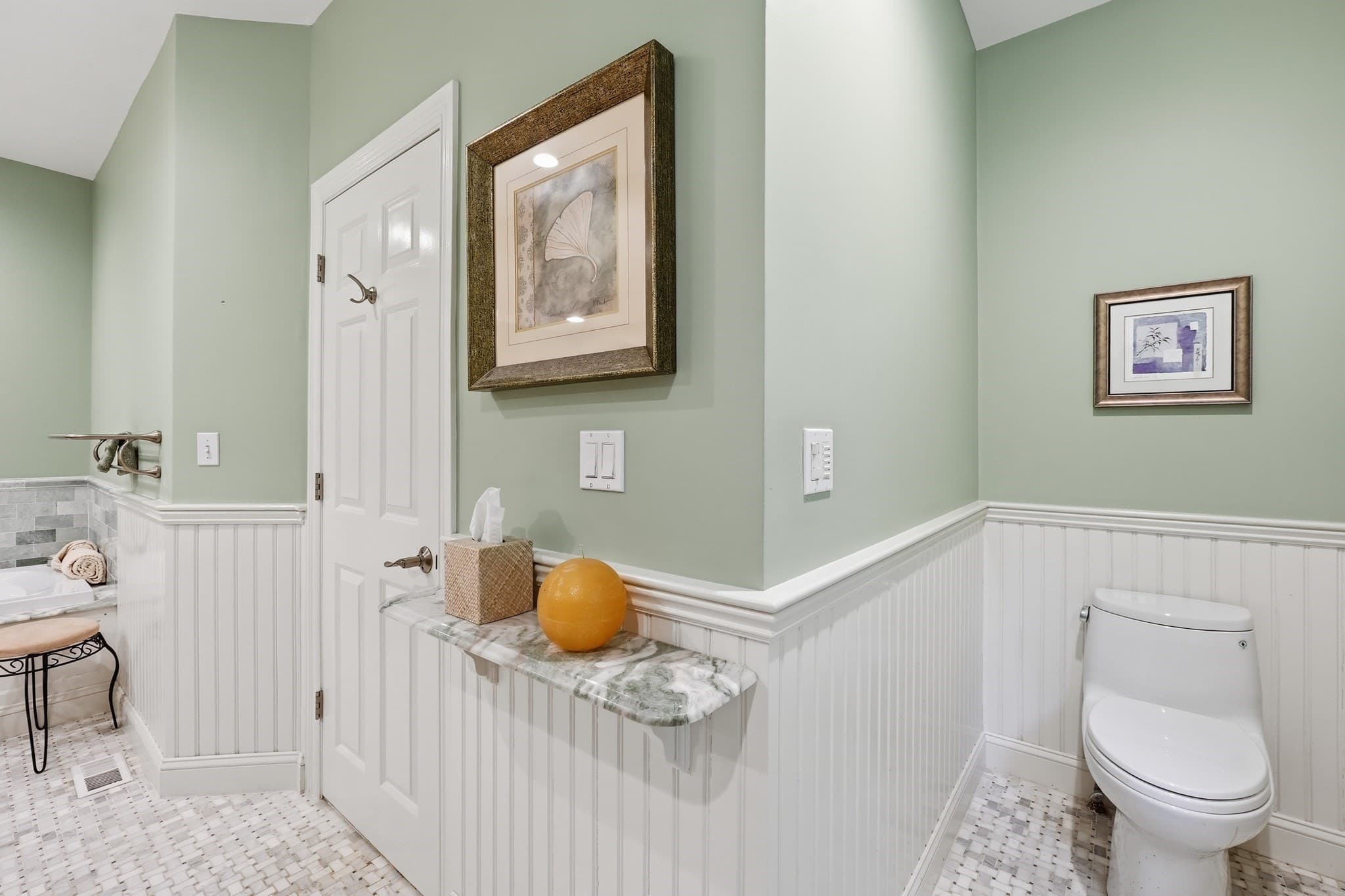 Condominium at 28 Braeburn Ln # 28, Ashland MA 01721, Ashland, photo 22 of 35