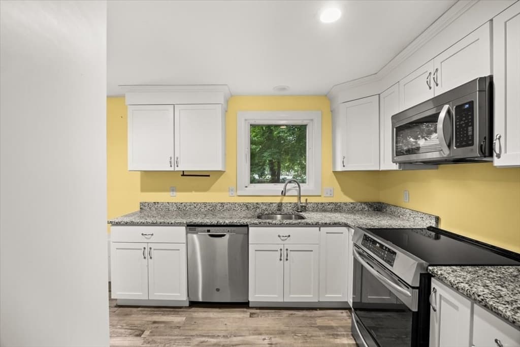 21 Miller Rd, Easton MA 02334 photo 4