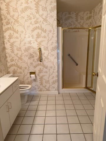 Condominium at 50 Freedom Hollow # 403, Salem MA 01970, Salem, photo 10 of 12