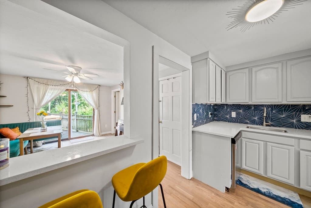 723 Old Randolph, Abington MA 02351 photo 6