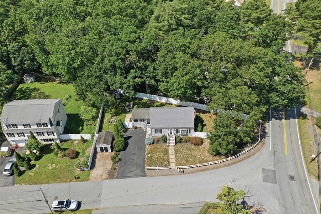1 Springwell Road, Billerica MA 01821 photo 4