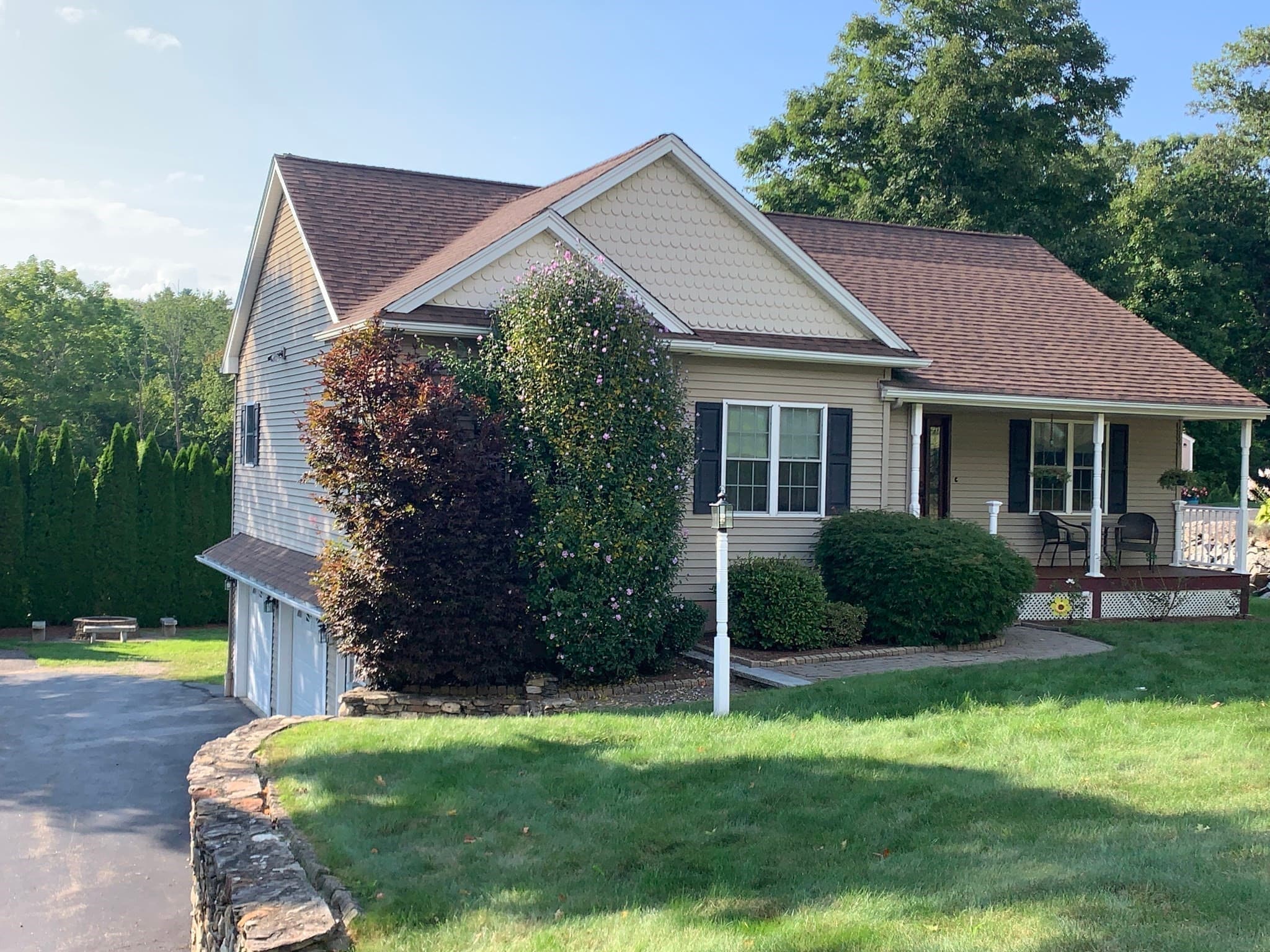 Single Family Residence at 31 Servant Way, Southbridge MA 01550, Southbridge, photo 2 of 34