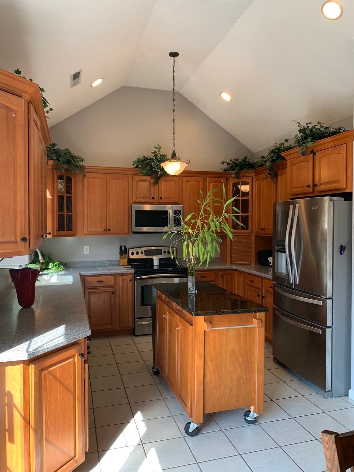 Single Family Residence at 31 Servant Way, Southbridge MA 01550, Southbridge, photo 9 of 34
