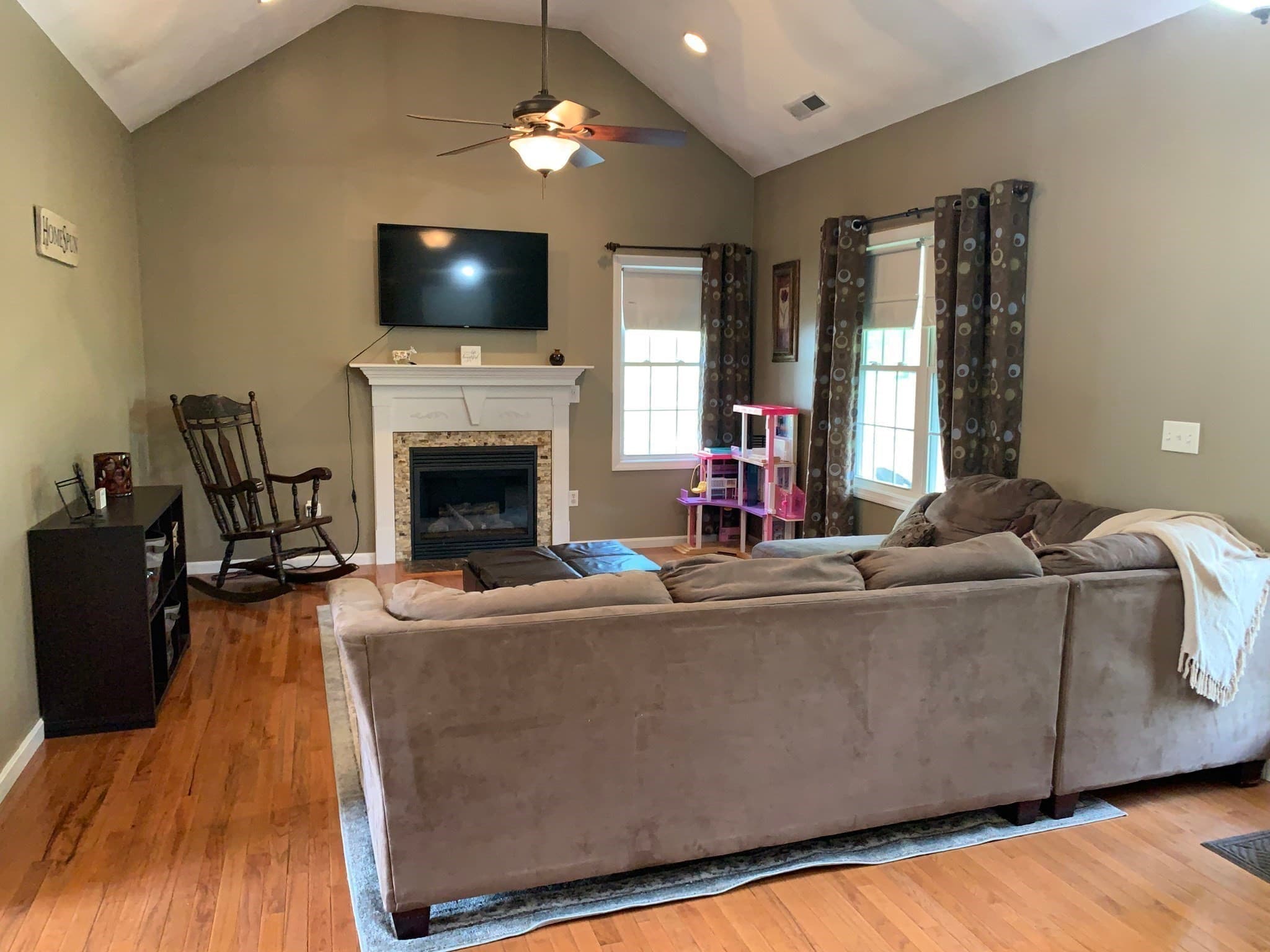 Single Family Residence at 31 Servant Way, Southbridge MA 01550, Southbridge, photo 4 of 34