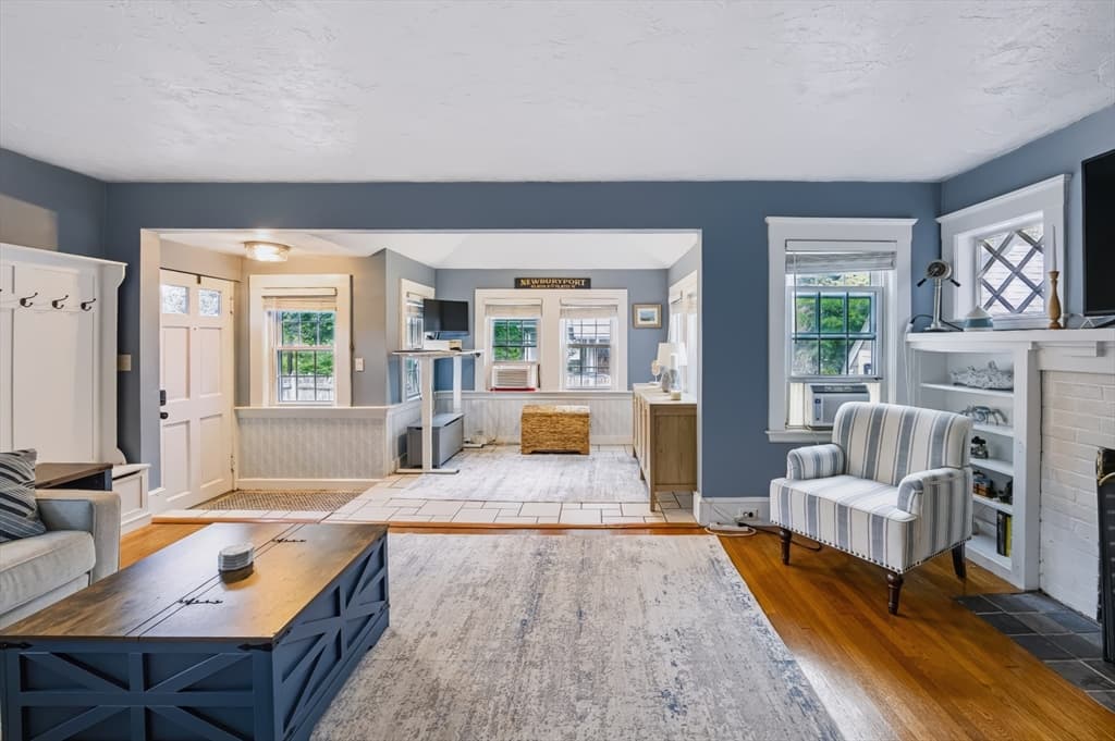 197 N Main St, Sharon MA 02067 photo 6