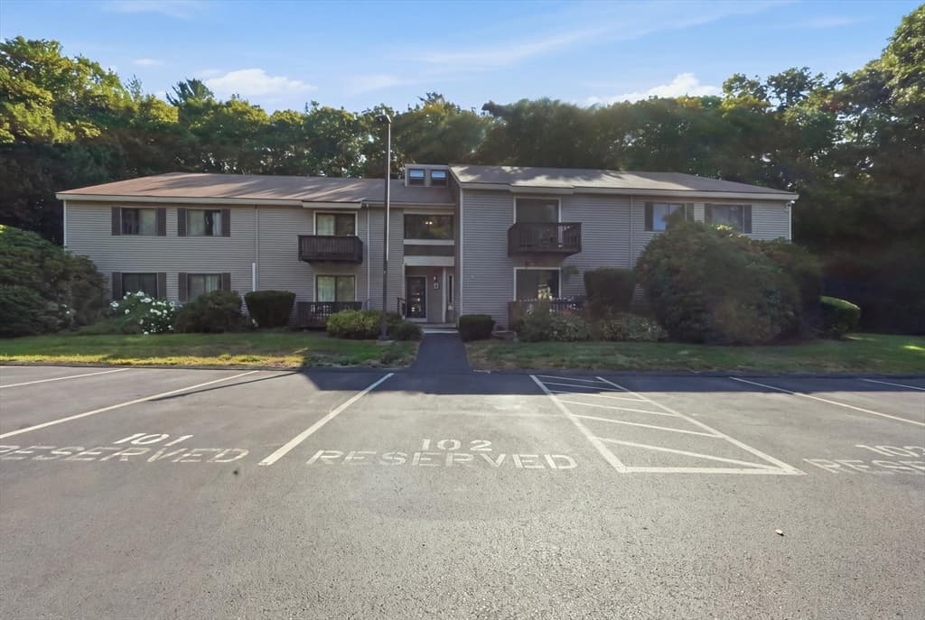 17 Thayer Pond Dr. # 5, Oxford MA 01537 photo 19