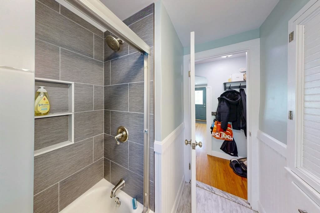 26 George St, Winthrop MA 02152 photo 16