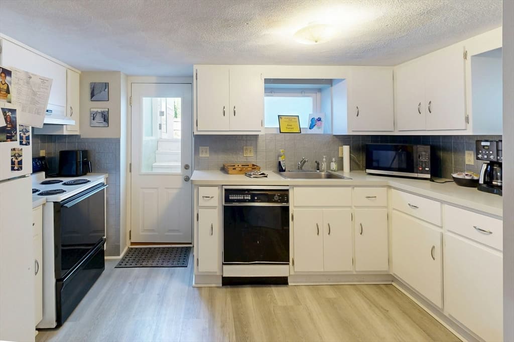 26 George St, Winthrop MA 02152 photo 32