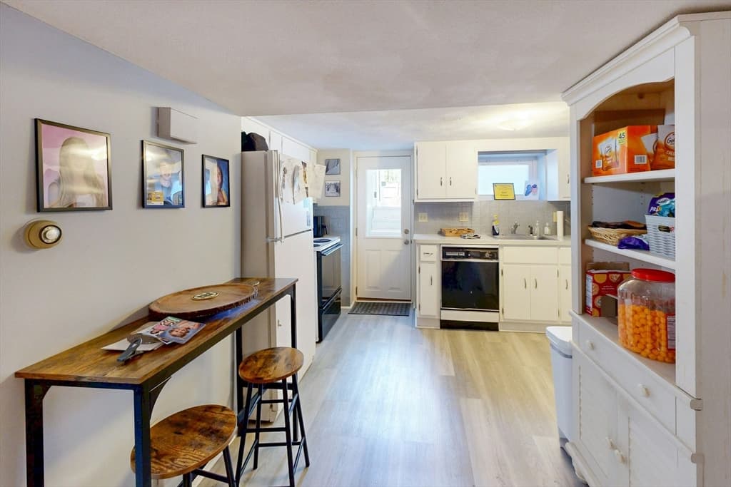 26 George St, Winthrop MA 02152 photo 31