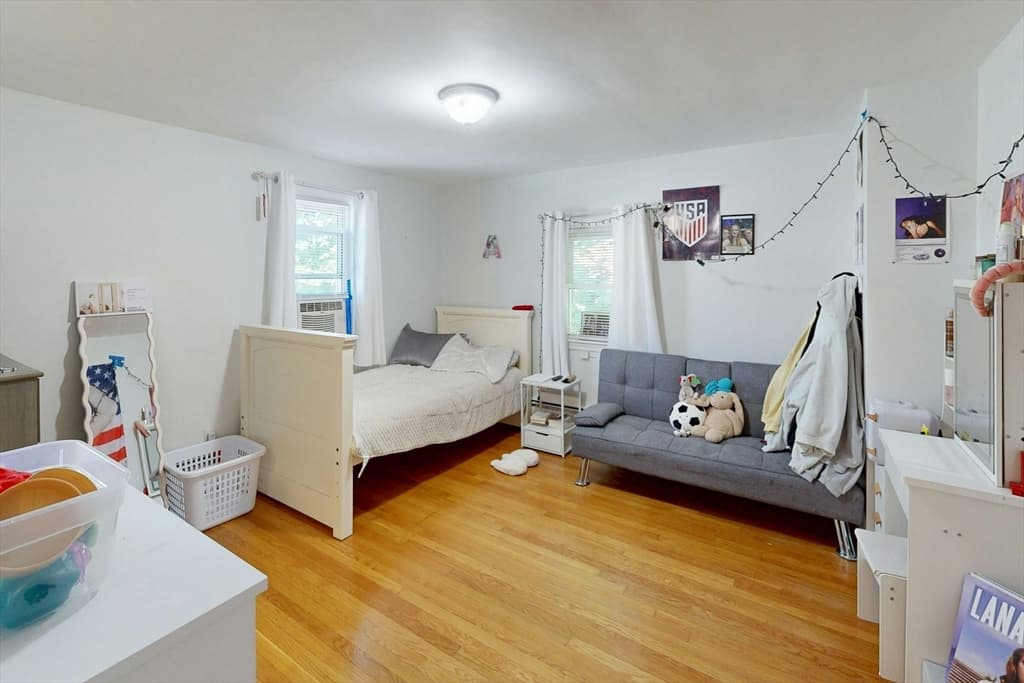 26 George St, Winthrop MA 02152 photo 21