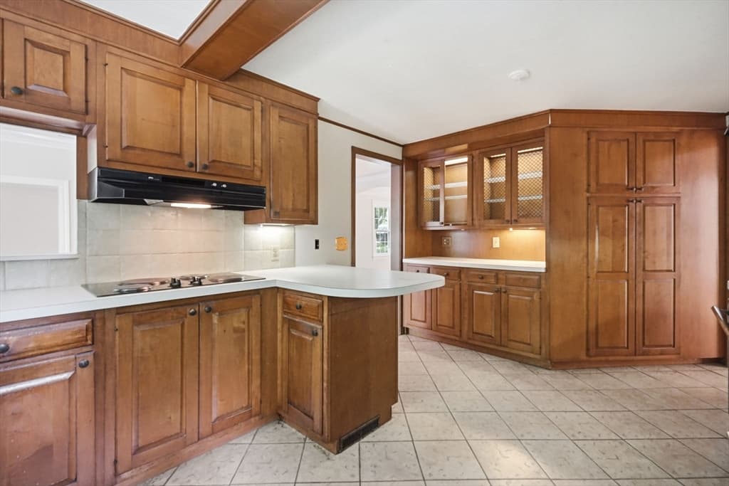 Single Family Residence at 634 Glendale Rd, Wilbraham MA 01095, Wilbraham, photo 11 of 42